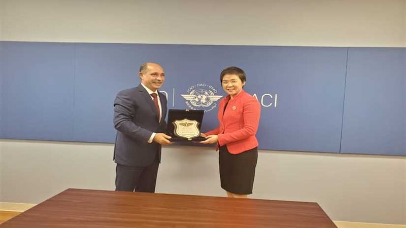 (الإيكاو) تشيد بانجازات