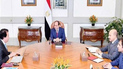 الرئيس السيسي يؤكد أهمية الجامعات التكنولوجية وتغيير ثقافة المجتمع حيال التعليم الفني