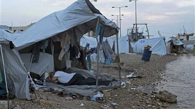 اليونان: طالبو اللجوء يتظاهرون ضد ظروف المعيشة بمخيم (موريا)