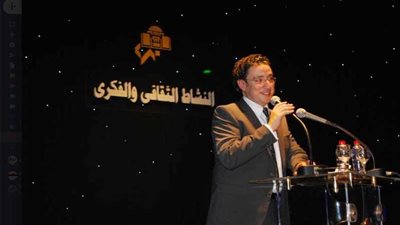 إبداعات خليفة الشعرية ونغمات عمرو سليم على المسرح الصغير بالأوبرا