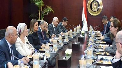 4 وزراء يبحثون مع البنك الدولي دعم 