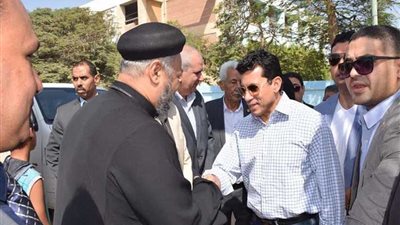 وزير الشباب والرياضة يفتتح ملعب قانوني بمركز شباب أطفيح بالجيزة