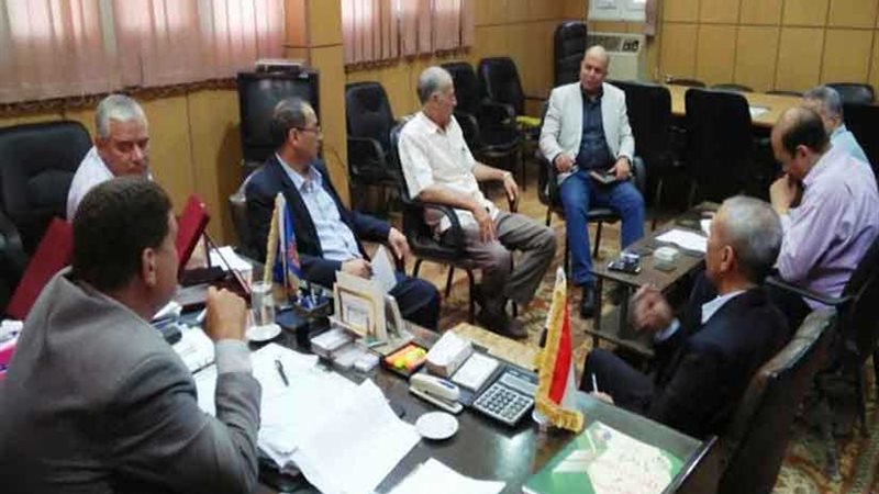 الجمل مديرًا ومهدي