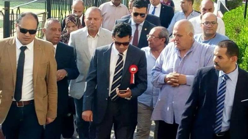 وزير الشباب يوجه