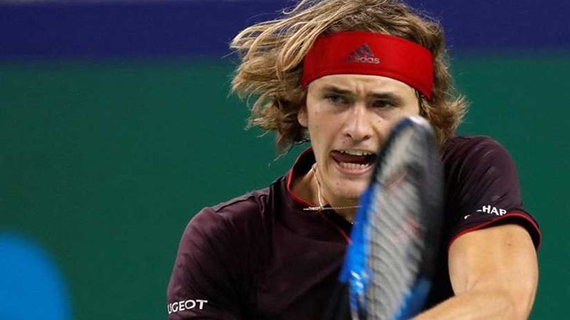 الألماني زفيريف واليوناني