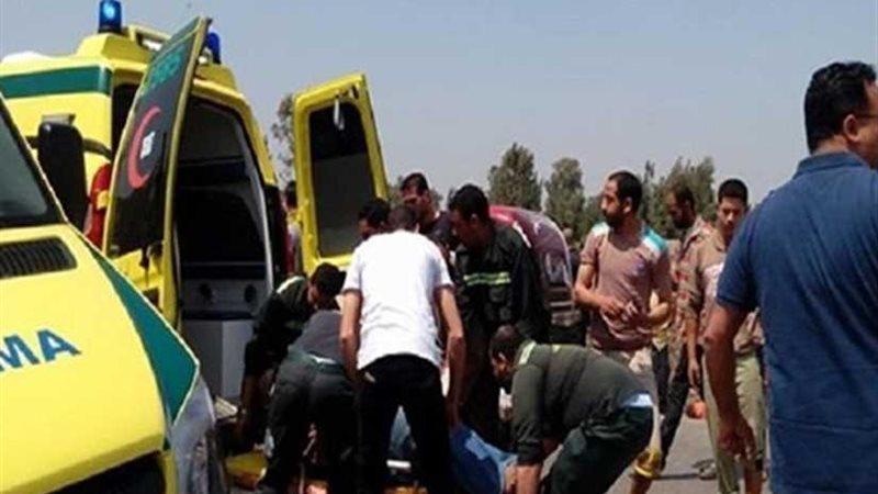 مصرع شخص وإصابة 5