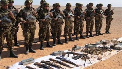 الجيش الجزائري يضبط مخبأ للأسلحة جنوبي البلاد