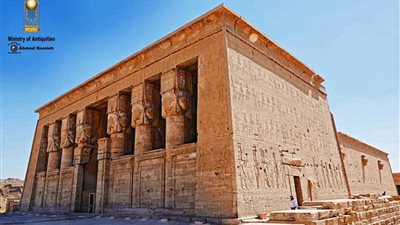 معبد دندرة بقنا .. مصر العليا