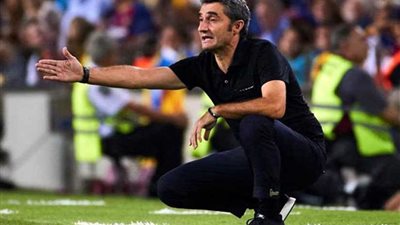 بقاء «فالفيردي» ورحيل «فالديز» أخر مستجدات برشلونة