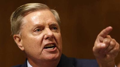 عضو بمجلس الشيوخ الأمريكي: قرار ترامب سحب القوات الأمريكية من شمال شرق سوريا 