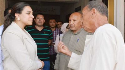 الدكتورة نهال بلبع تتفقد دورة أكتوبر لامتحانات محو الأمية بالبحيرة