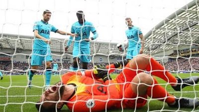 حارس توتنهام يغيب لنهاية العام بسبب الإصابة