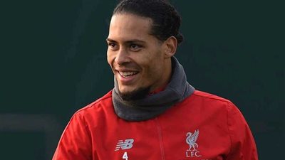 فان دايك مدافع ليفربول: لا نهتم بفارق الـ 8 نقاط مع مانشستر سيتي