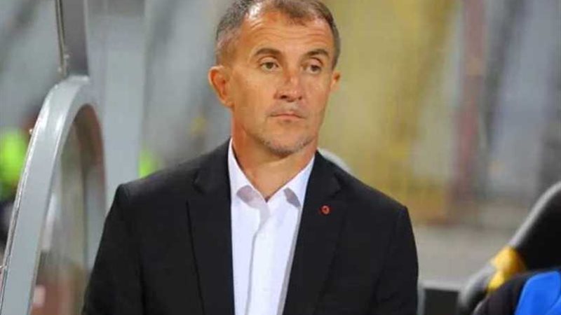 ميتشو يعلن تشكيل