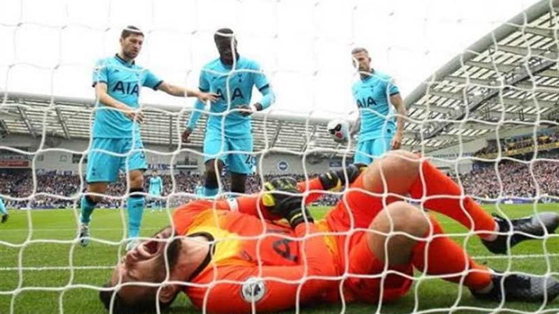 حارس توتنهام يغيب