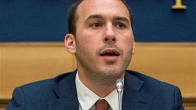 إيطاليا تدعو 