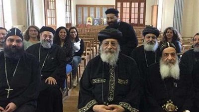 البابا تواضروس الثاني يزور مقر مطرانية باريس وشمال فرنسا