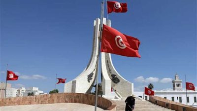 التلفزيون التونسي يعلن إجراء مناظرة بين مرشحي الرئاسة غدا