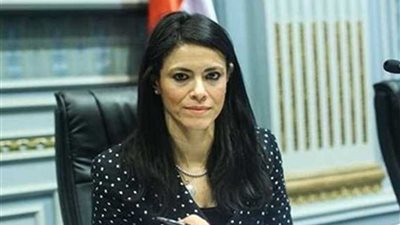 وزيرة السياحة ترحب بعودة رحلات الطيران المباشرة من العاصمة السويدية ستوكهولم إلى شرم الشيخ