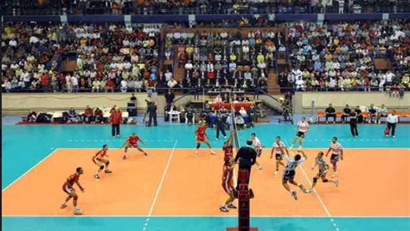 فراعنة الطائرة يسقطون