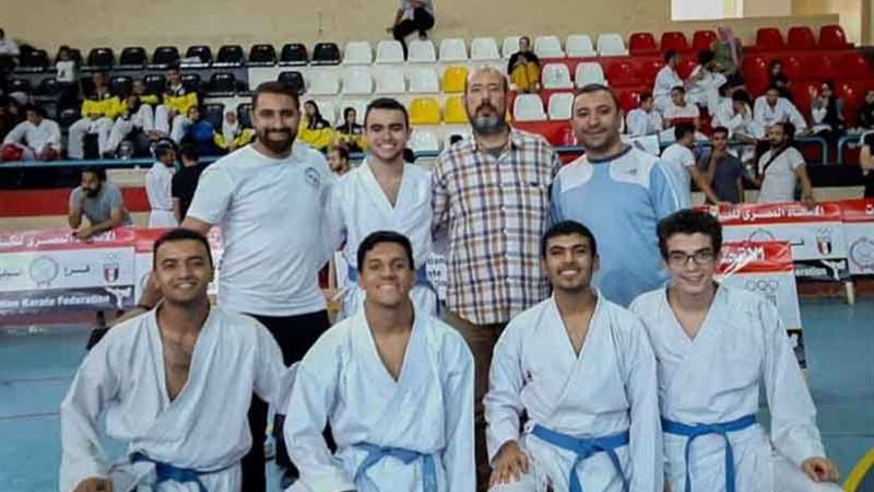 زايد يتأهل لدور الـ16