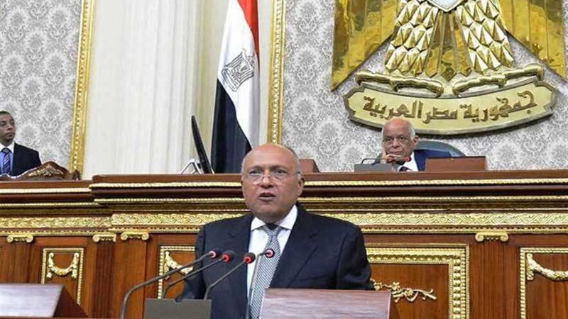 موجز الرابعة.. وزير