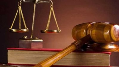 أحكام بالعزل من الوظيفة لـ2 وتخفيض وظيفة 2 آخرين لإدانتهم بحادث قطار الإسكندرية