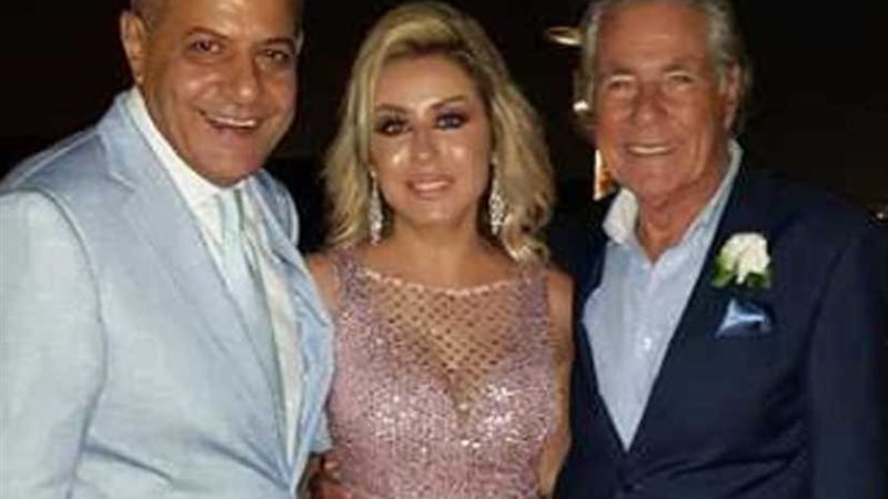 شاهد.. رقصة مصطفى