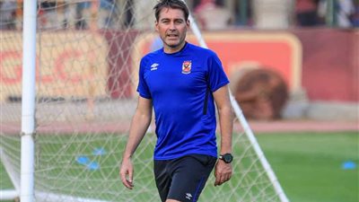 فقرة خططية في مران الأهلي وحماس بين اللاعبين استعدادًا للزمالك