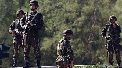 الجيش الجزائري يلقي القبض على 6 عناصر دعم للجماعات الإرهابية