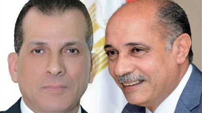 وزير الطيران يناقش نتائج أعمال الشركة القابضة للمطارات والملاحة الجوية