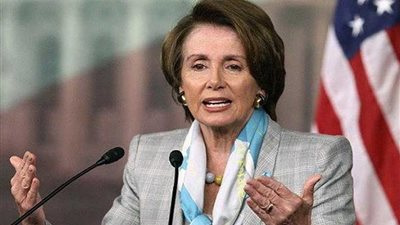 بيلوسي تبحث فرض عقوبات إضافية من الكونجرس على تركيا