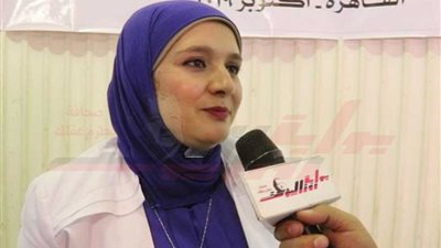 عضو تنسيقية الأحزاب: لا بد من تحفيز المرأة المصرية على الانضمام للمنصة السياسية