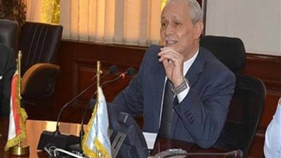 محافظ الأقصر يبحث تجهيز البنية الأساسية في المنطقة الصناعية