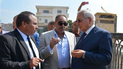 محافظ الدقهلية يتفقد شارع كورنيش شربين