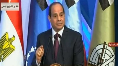 الرئيس السيسي: بعد 6 سنوات نشهد تحقيق حلم تخريج أول دفعة من كلية طب القوات المسلحة