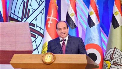 الرئيس السيسى يشهد حفل تخرج الدفعة الأولى بكلية طب القوات المسلحة 