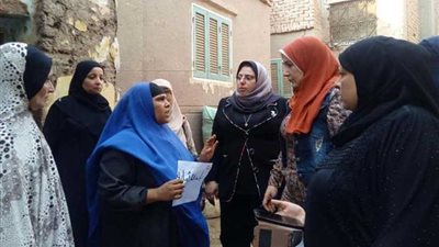 بـ”طرق الأبواب“.. توعية ٢٨ ألف مواطن ضد خطر الشائعات بـ”المنوفية“ (صور)