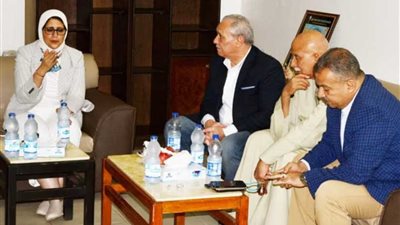 زايد تؤكد لنواب الأقصر دعمها للارتقاء بالمنظومة الصحية بالمحافظة