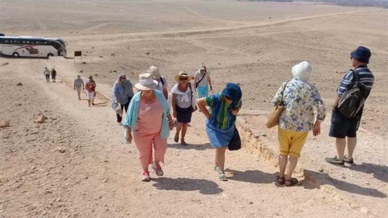 وفد سياحي من 3 جنسيات