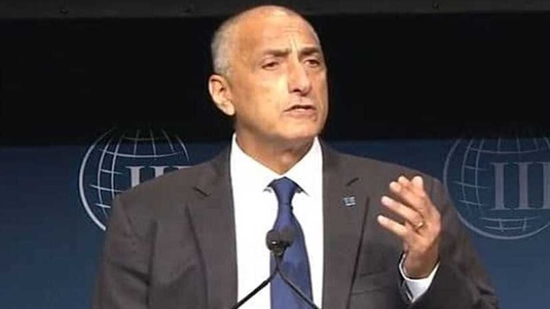 محافظ البنك المركزي