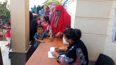 توقيع الكشف على ١٤٥٧ في قافلة طبية بالبحيرة