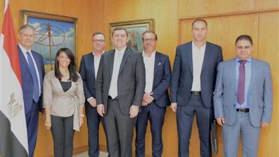 المشاط تناقش سبل زيادة الحركة السياحية الوافدة لمصر