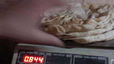 تحرير 36 محضرا في حملة تموينية بالبحيرة