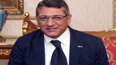 رئيس صناعة الوفد يطالب بدعم قطاع الصناعة وحماية الفئات الأكثر فقرًا