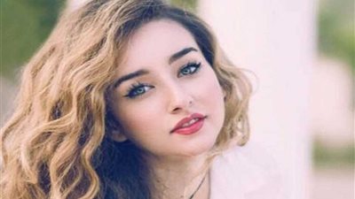 هنا الزاهد تتحدث عن مرضها.. ما علاقة الروح الشريرة؟