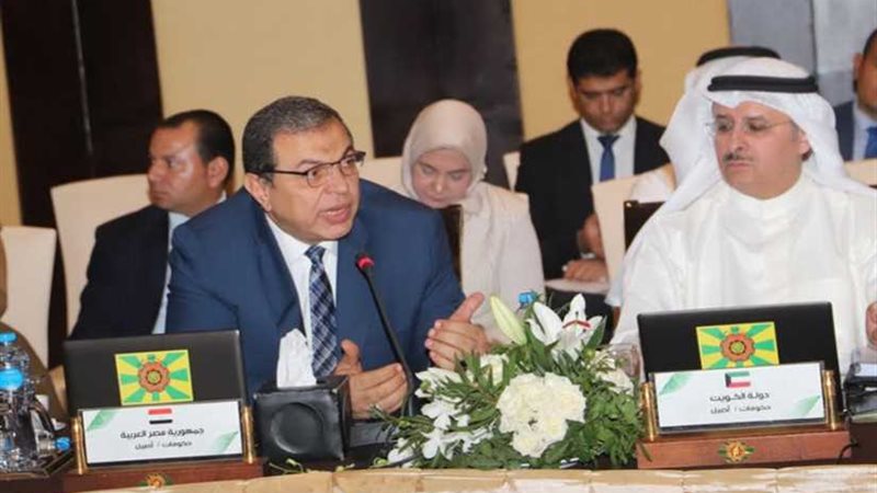 مصر تشيد بدور العمل