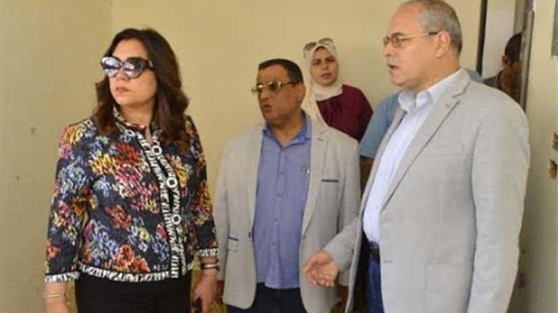 محافظ دمياط تتابع