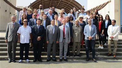 وفد من الشركات الفرنسية يزور العاصمة الإدارية ويبدي إعجابه بما تم إنجازه
