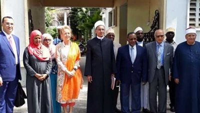 خلال لقائه وزير الصحة بزنجبار.. عباس: الأزهر يدرك أهمية التواصل مع كافة المسلمين بالعالم